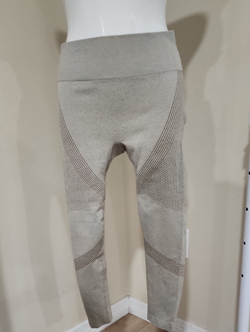 Seamless Taupe High-Waist Leggings